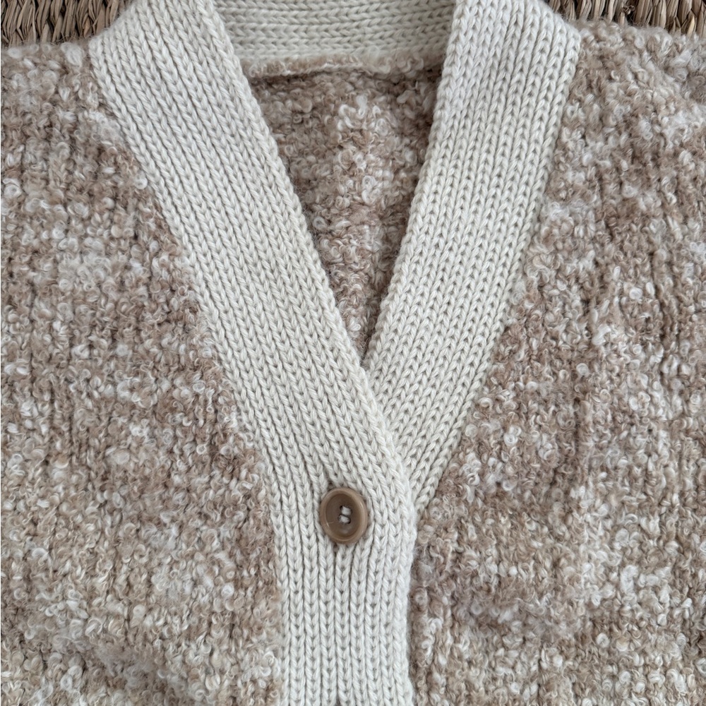 OZMA Leo Cardigan size small - Picture 2 of 5